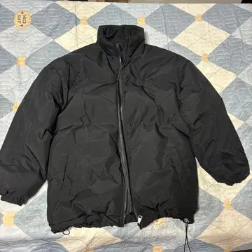 블랙 다운 자켓