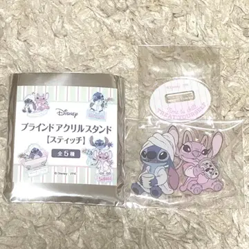 블라인드 아크릴 스탠드 스티치 엔젤