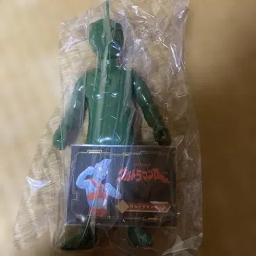 울트라맨 에이스 피규어 그린 컬러 카드 포함