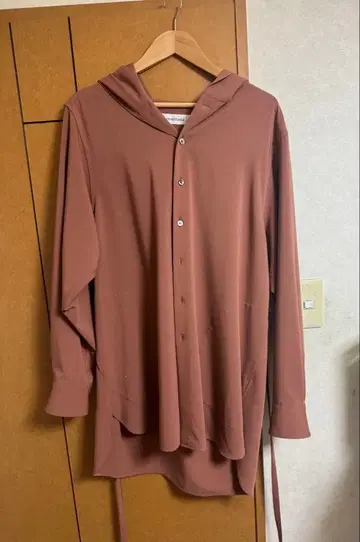 prasthana 스트링 후데트 셔츠 남성용 레드 브라운