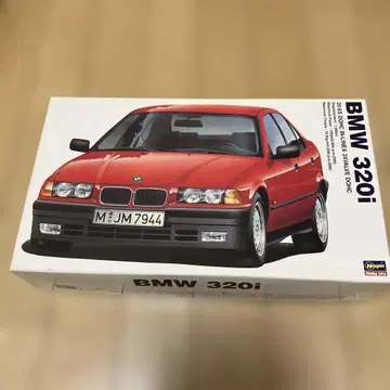 BMW 320i 프라모델