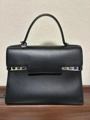 델보 템페트 GM 블랙 미사용