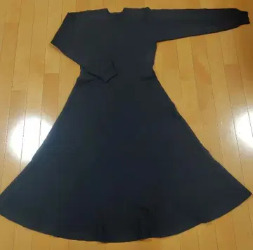 [ 택 포함 새상품 미사용 ] Adam et rope' 원피스