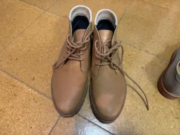 새상품급 브라운 하이컷 라코스테 Lacoste