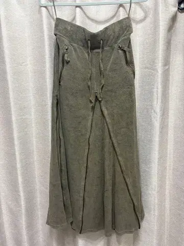 GOA 고아 롱 스커트 카키 지퍼