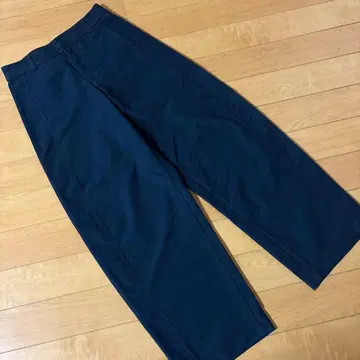 UNIQLO 저리 배럴 레그 팬츠 (긴 길이)