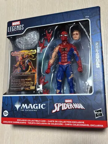 마블 레전드 시리즈 배틀 데미지 버전 스파이더맨 피규어