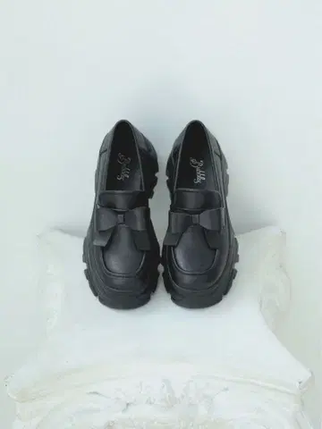 BUBBLES 버블스 리본 로퍼