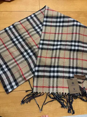 체크 무늬 머플러