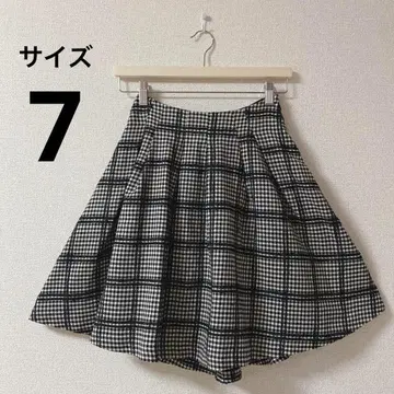 [에프데] 플레어 스커트 화이트 블랙 체크 백리본 무릎 기장 7