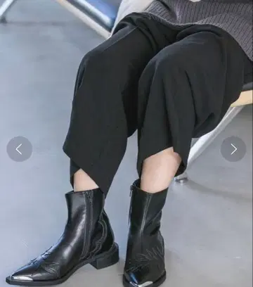 지나시스 메탈 투 웨스턴 부츠