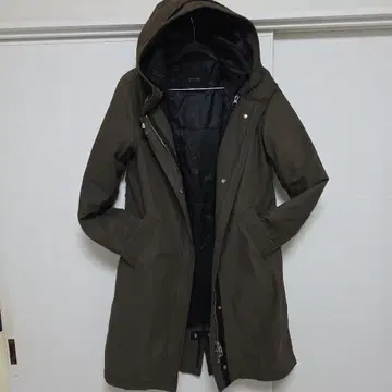 올리브색 미디 기장 다운 자켓 2wey 다운 자켓