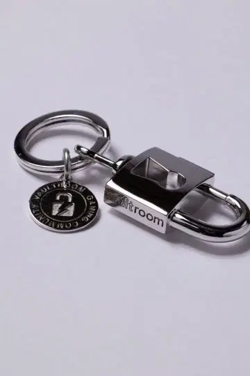 vaultroom PADLOCK KEY HANGER / SILVER
