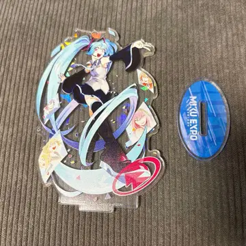 하츠네 미쿠 아크릴 스탠드 EXPO x SMILE BASE CAFE