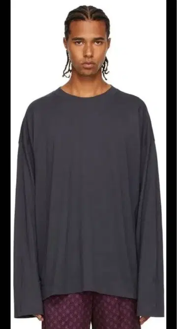 드리스반노튼 다크 퍼플 긴팔 티셔츠