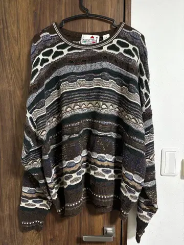 FLORENCE TRICOT 3D 니트 쿠지 90's 불가리아제