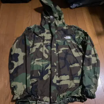 THE NORTH FACE 카모플라쥬 후드 자켓