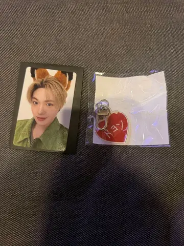 Treasure 도영 가챠가챠 8000엔 트레이딩 카드 2개 세트