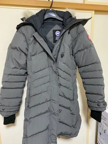 Canada Goose 그레이 다운 자켓 M
