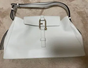 FURLA 핸드백 화이트