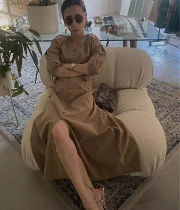 AMERI LANTERN SLEEVE TUCK DRESS