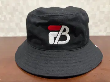 BE:FIRST와 FILA의 콜라보레이션 햇