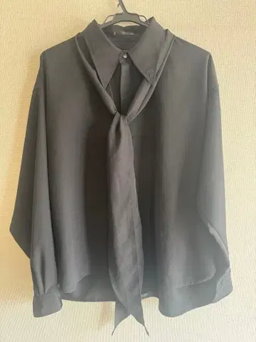 ato Crepe de Chine SHORT SCARF SHIRT