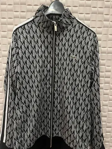 LACOSTE 기하학 패턴 저지 세트