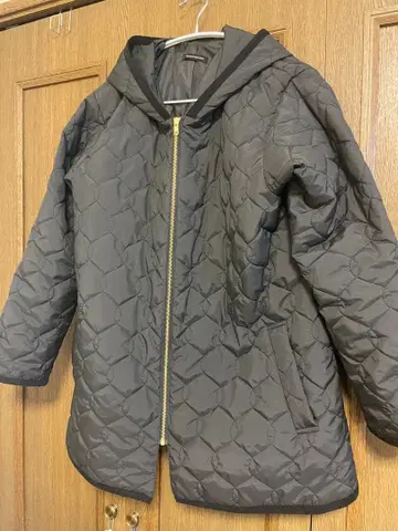 새상품 BARNYARDSTORM 후드 부착 퀼팅 자켓 블랙