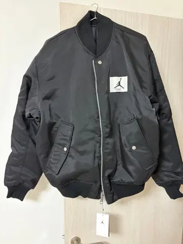 Jordan MA-1 자켓 리버서블