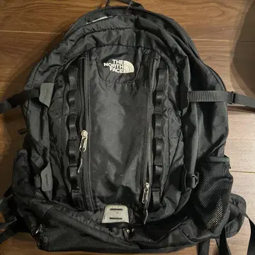 THE NORTH FACE 블랙 백팩