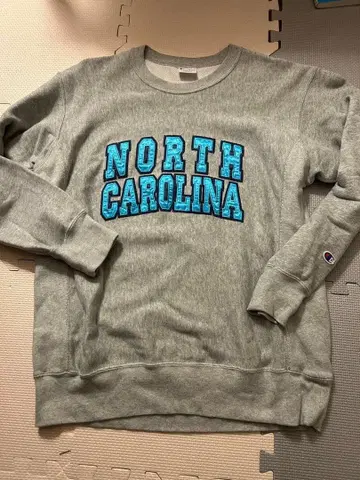 Champion 북캐롤라이나 맨투맨 M