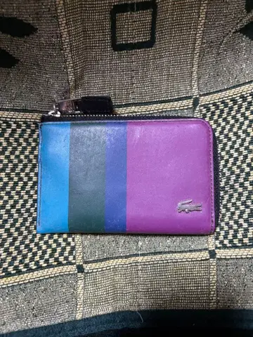 Lacoste 동전 지갑