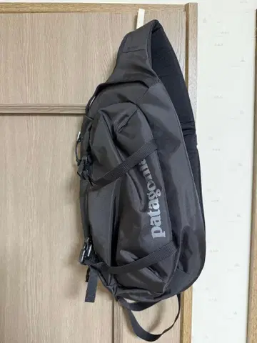 Patagonia 아톰 슬링 8L 컨디션 최상!