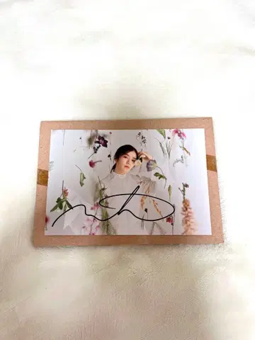 milet 친필 사인 엽서