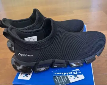 phiten 블랙 니트 스니커즈