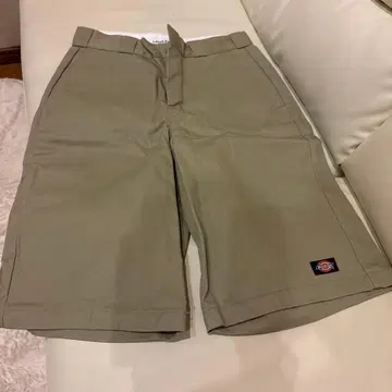 Dickies 숏팬츠 카키 30