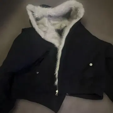 블랙 플리스 안감 크롭 자켓