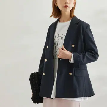 로페피크닉 린넨 느낌 골드 버튼 자켓 38 사이즈