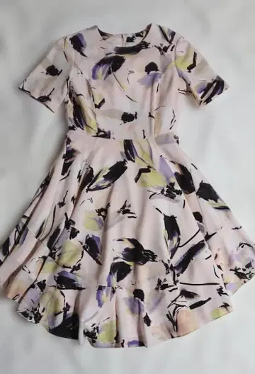 GRACE CONTINENTAL 꽃무늬 원피스