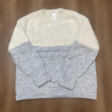 ZARA 긴팔 니트 스웨터 화이트 그레이