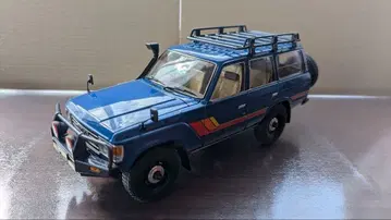 교쇼 1/18 도요타 랜드크루저 60