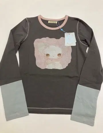 Coyseio 프린트 캐릭터 긴팔 T셔츠