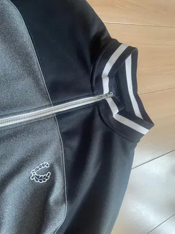 집업 자켓 블랙/그레이