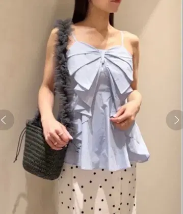 snidel 리본 디테일 블라우스 라이트 블루