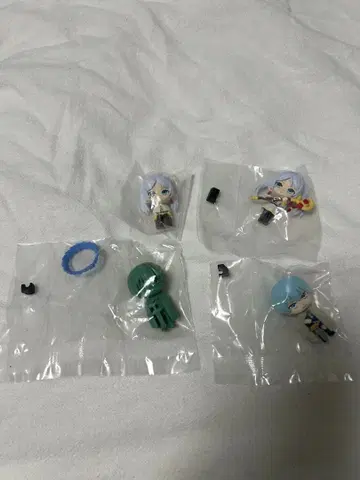 장송의 프리렌 캡슐 피규어 컬렉션 4종 세트