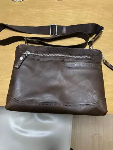 B3 Labo 가죽 메신저 백 ( 숄더백 )