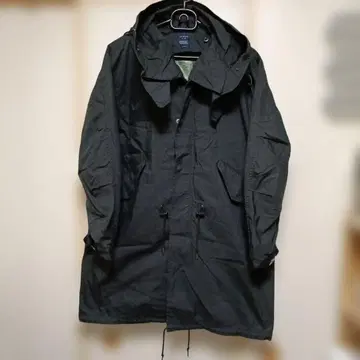 BACK NUMBER 리버스 모즈 코트 블랙