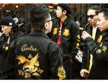 calee 칼리 수베니어 자켓