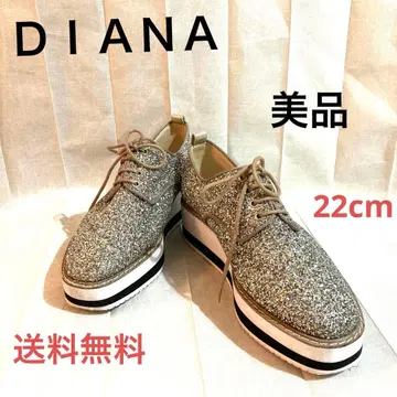 새상품급 DIANA 실버 반짝이 스니커즈 22cm